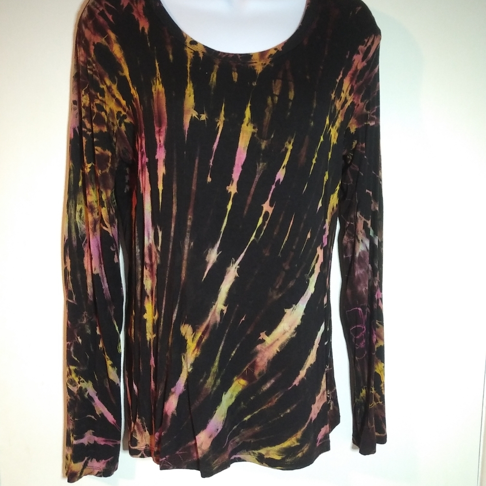 "One of a Kind" wicked but so cool top, size L